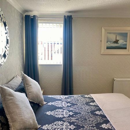 The Libra - Adults Only B&B With Carpark Blackpool Dış mekan fotoğraf