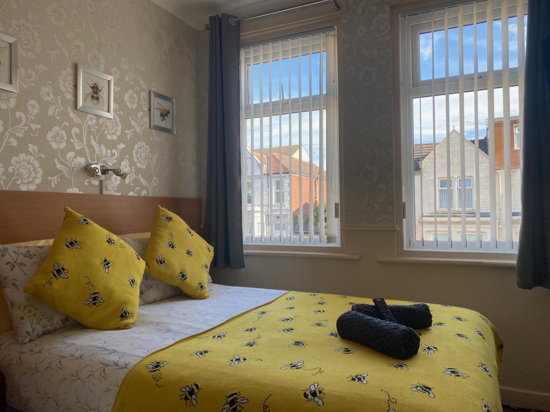 The Libra - Adults Only B&B With Carpark Blackpool Dış mekan fotoğraf